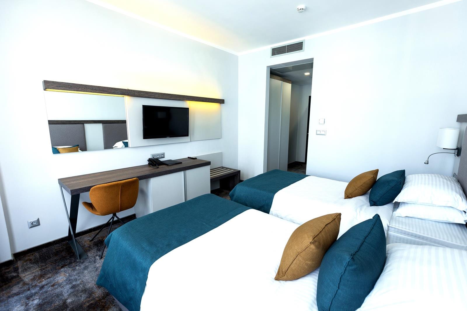 Best Western PLUS Premium Inn