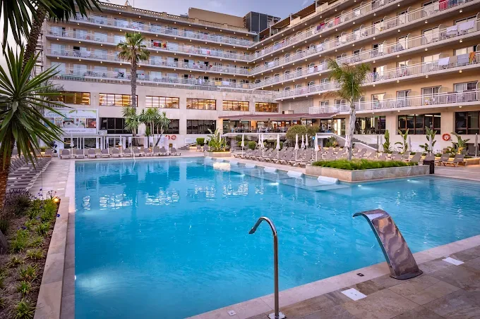 GHT Oasis Park & SPA