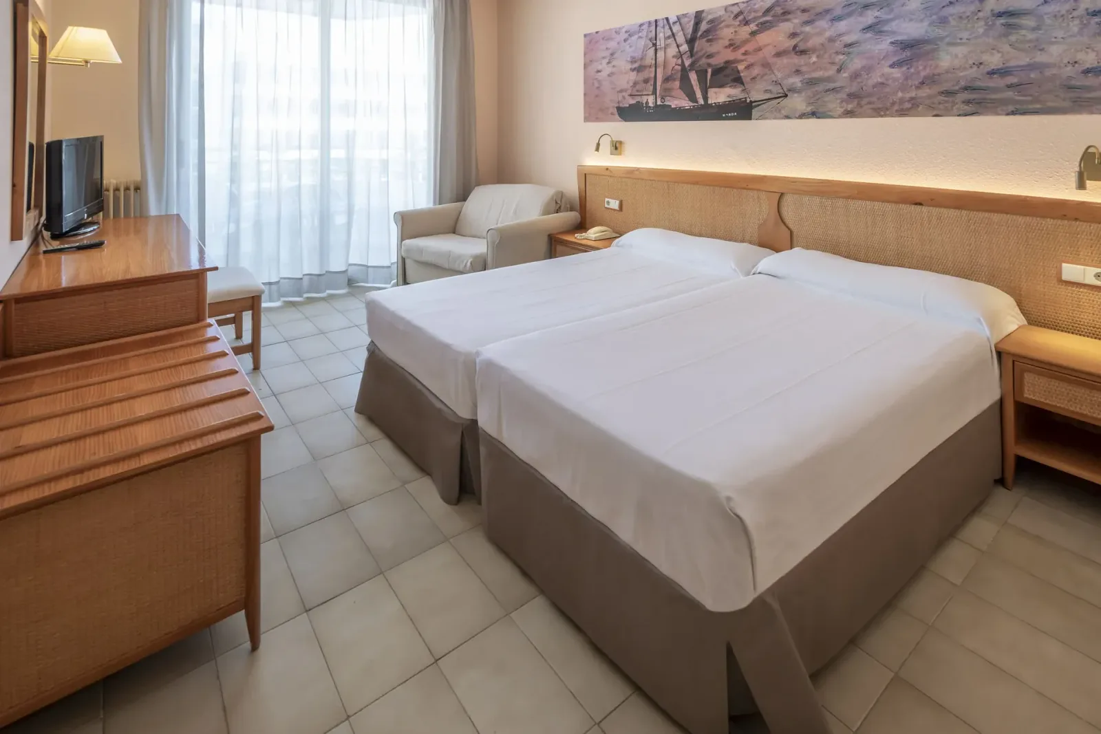 GHT Oasis Park & SPA
