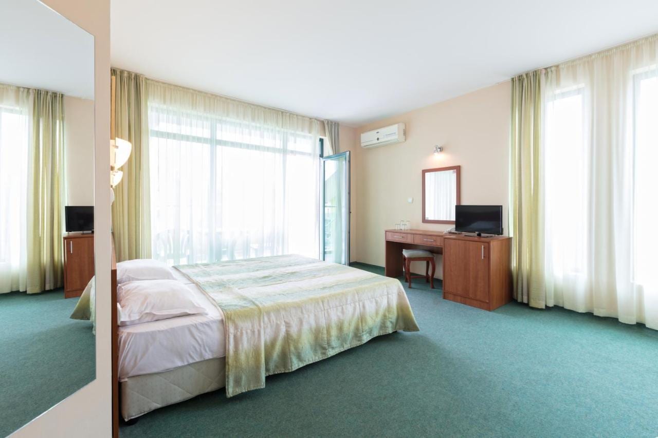 Hotel L&B