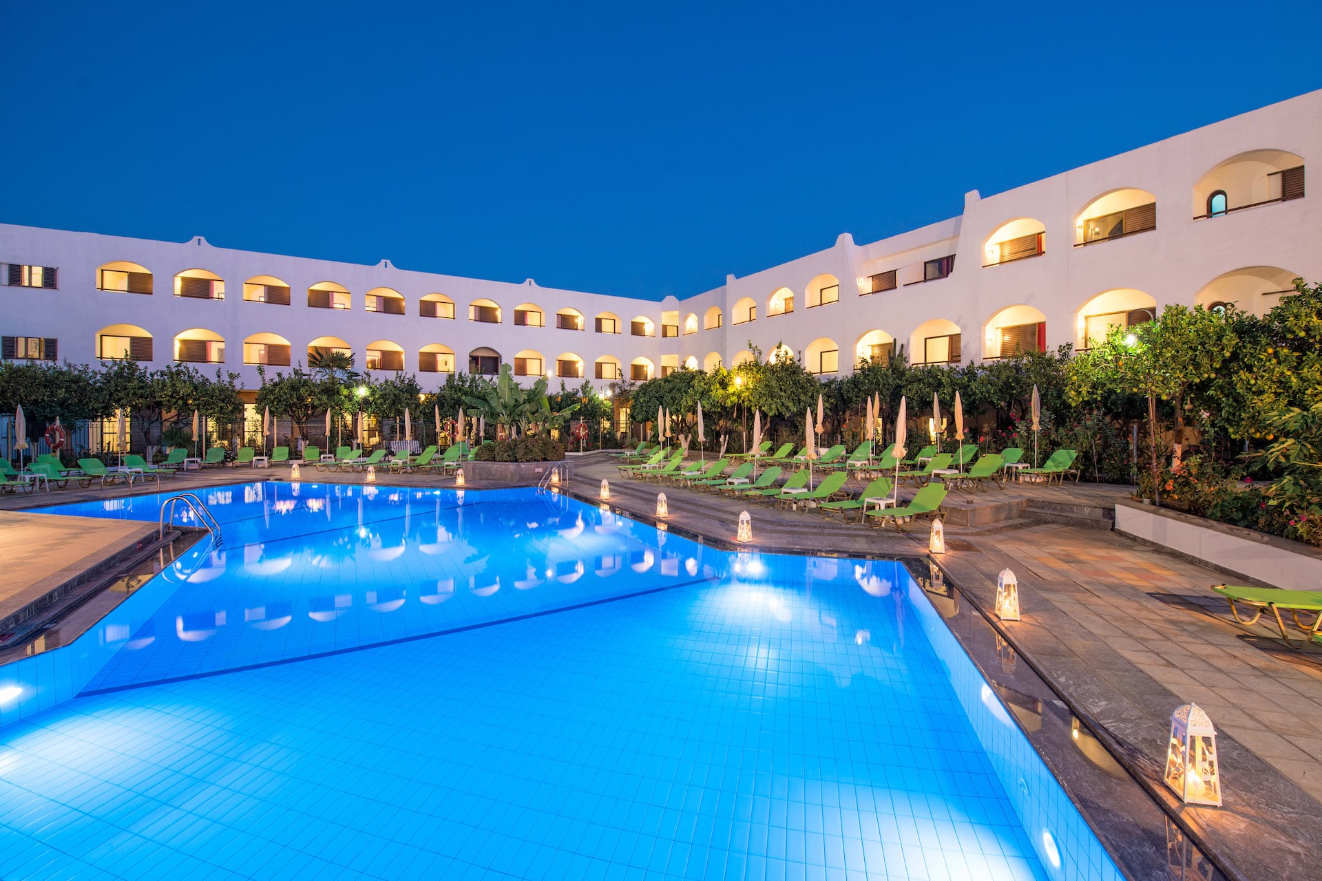 Malia Holidays hotel - מלון במאליה - כרתים לחופשת נוער