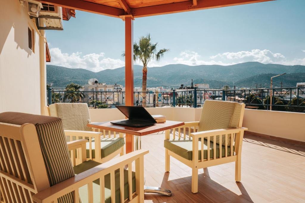 Philoxenia Hotel