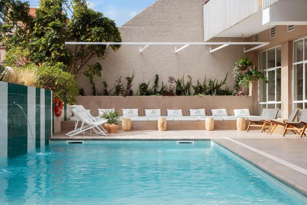 The 15th Boutique Hotel - מלון ביורט דה מאר לחופשת נוער